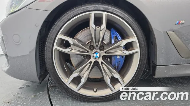 BMW 5-Series 2021 thumb 5