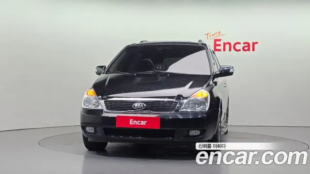 Kia Carnival 2013 thumb 3