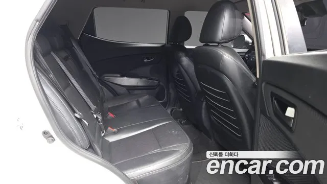 KG_Mobility_Ssangyong TIBOLI 2021 thumb 12