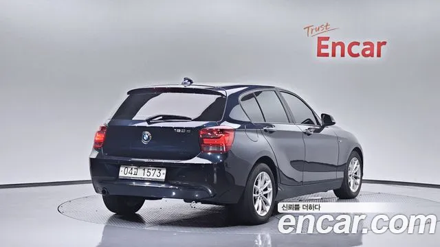 BMW 1-Series 2013 thumb 2