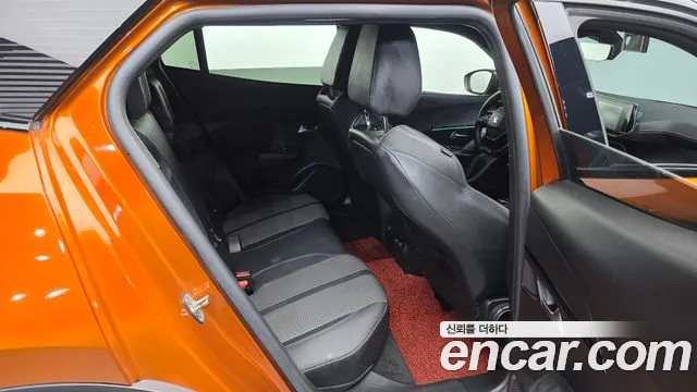 Peugeot 2008 2022 thumb 12