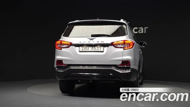 KG_Mobility_Ssangyong Rexton 2018 thumb 3