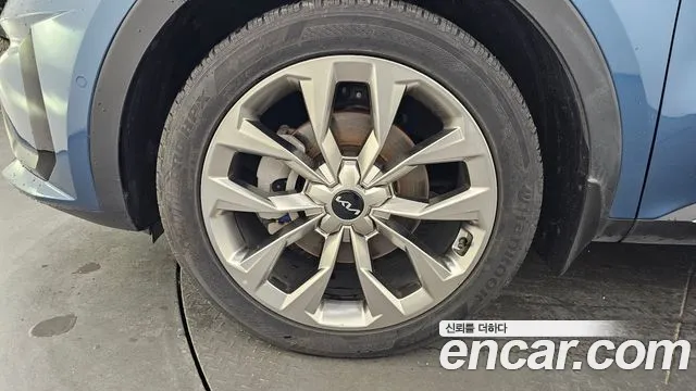 Kia Sorento 2023 thumb 5