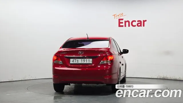 Hyundai Accent 2014 thumb 4