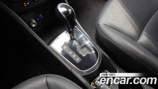 Hyundai Accent 2014 thumb 9