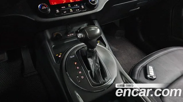 Kia Sportage 2012 thumb 9