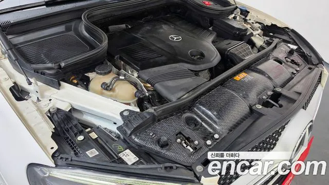 Mercedes-Benz GLE 2019 thumb 6
