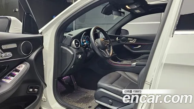 Mercedes-Benz GLC 2021 thumb 10