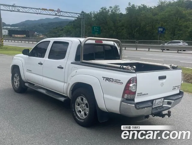 Toyota Tacoma 2013 thumb 2