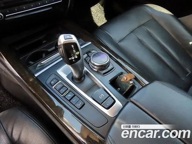 BMW X5 2014 thumb 12