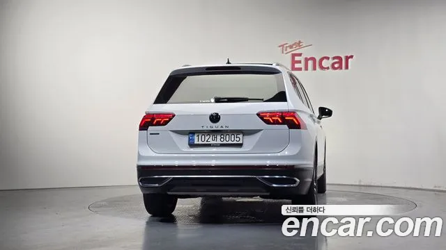 Volkswagen Tiguan 2022 thumb 4