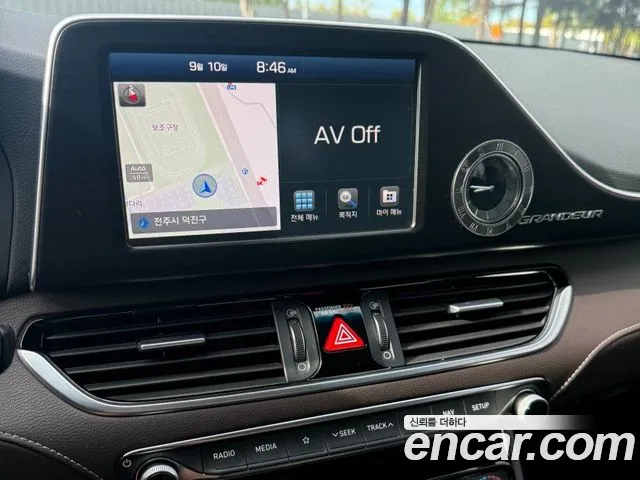 Hyundai Grandeur 2016 thumb 9