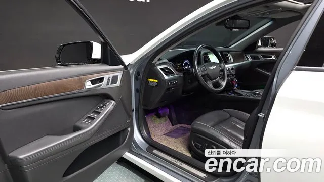 Hyundai Genesis 2015 thumb 10
