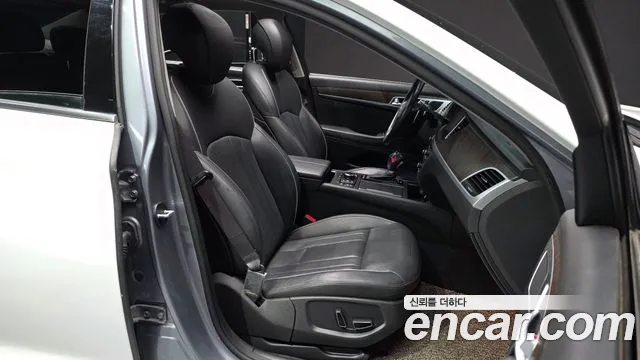 Hyundai Genesis 2015 thumb 11