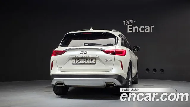 Infiniti QX50 2019 thumb 4