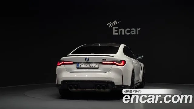 BMW M4 2024 thumb 4