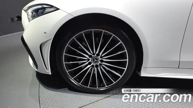 Mercedes-Benz CLS-Class 2023 thumb 5