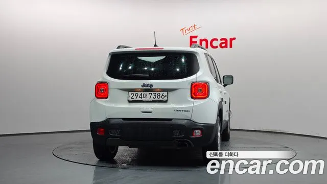 Jeep Renegade 2020 thumb 4