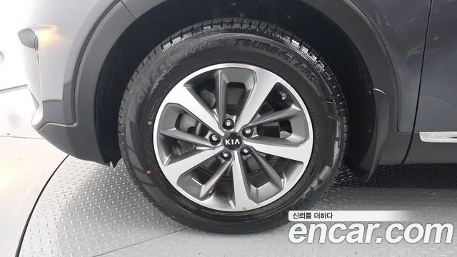 Kia Sorento 2019 thumb 5