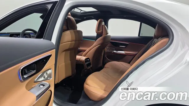 Mercedes-Benz E-Класс 2024 thumb 11