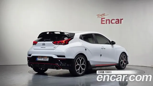 Hyundai Veloster 2022 thumb 2