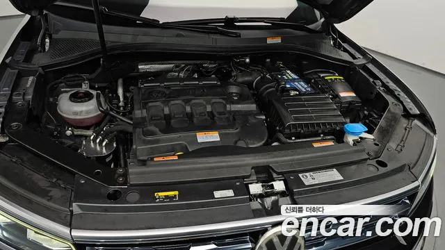 Volkswagen Tiguan 2018 thumb 6