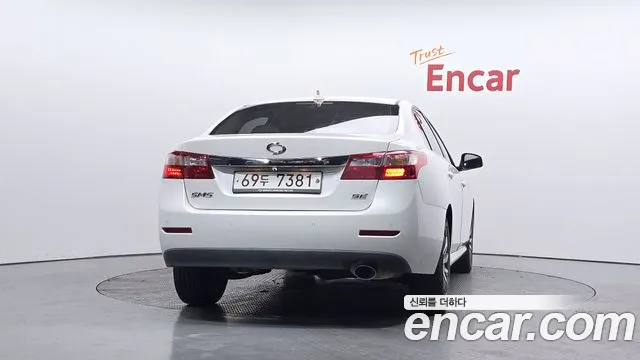 Renault-KoreaSamsung SM5 2015 thumb 4