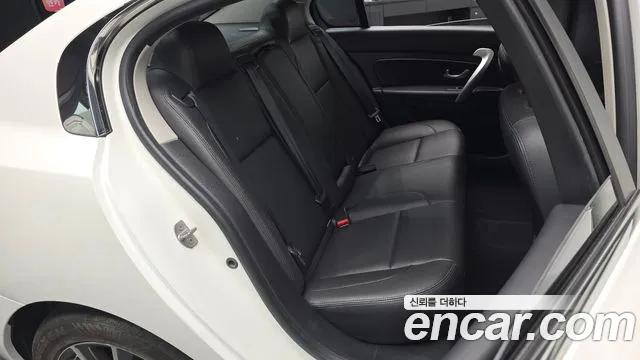 Renault-KoreaSamsung SM5 2015 thumb 11