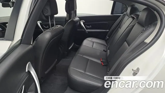 Renault-KoreaSamsung SM5 2015 thumb 12