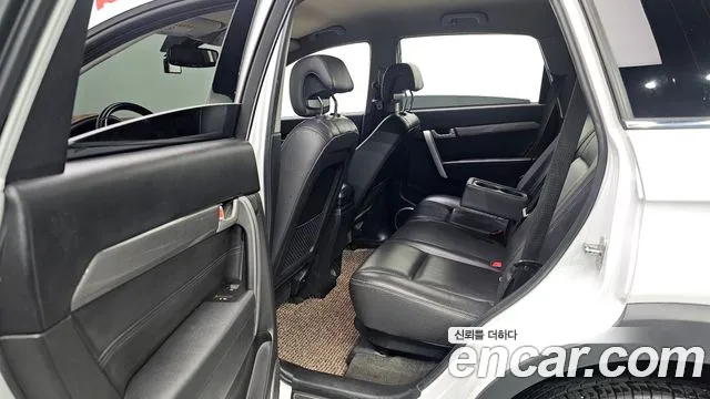 ChevroletGMDaewoo Captiva 2016 thumb 11