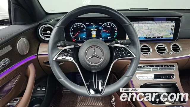 Mercedes-Benz E-Класс 2022 thumb 12