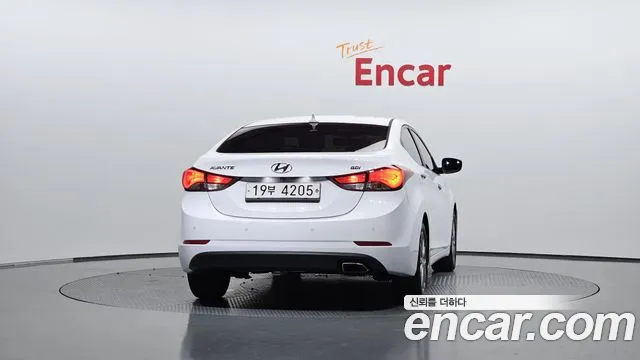 Hyundai Avante 2015 thumb 4