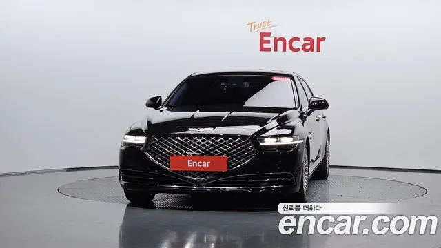 Genesis G90 2018 thumb 2