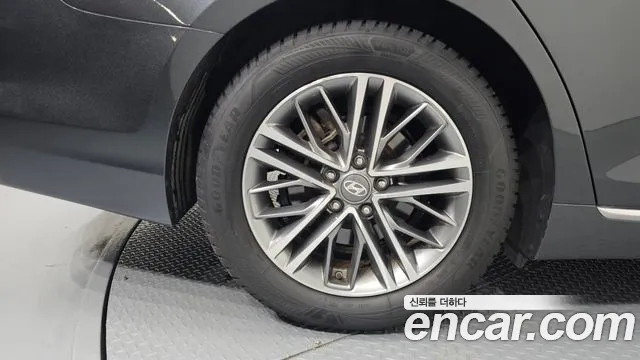 Hyundai Grandeur 2019 thumb 5