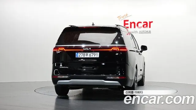 Kia Carnival 2022 thumb 4