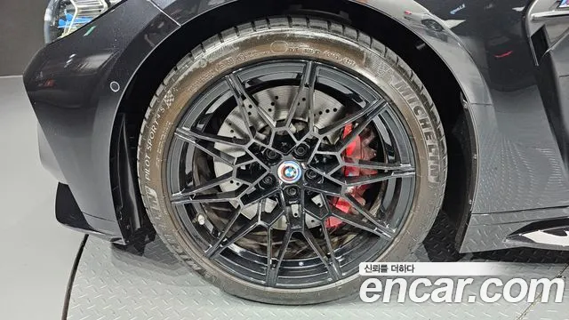 BMW M4 2023 thumb 4