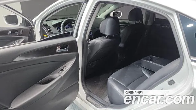 Hyundai Sonata 2013 thumb 11