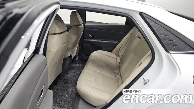 Hyundai Avante 2023 thumb 11