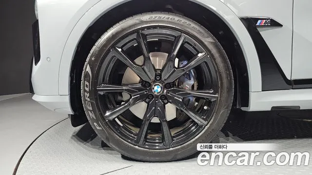 BMW X7 2024 thumb 4