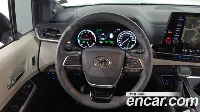 Toyota Sienna 2023 thumb 11