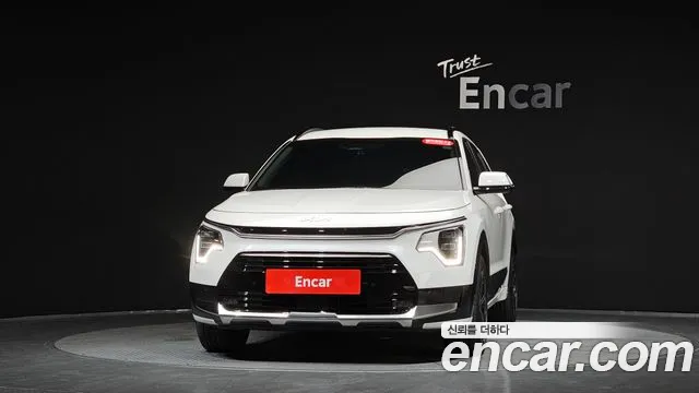 Kia Niro 2025 thumb 2