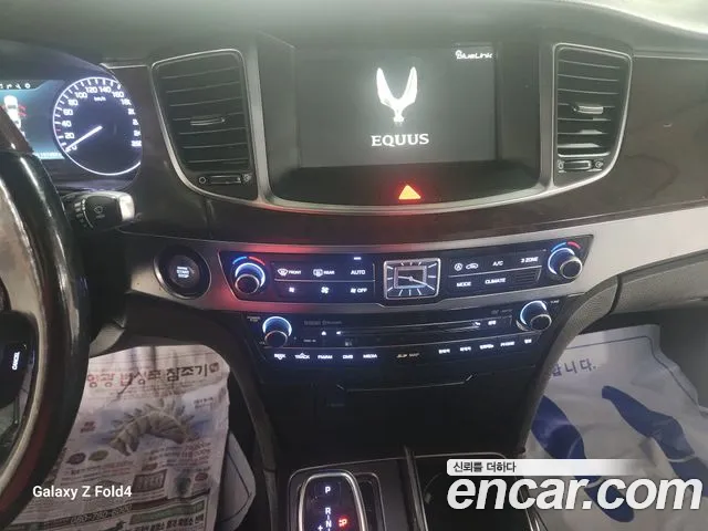 Hyundai Equus 2014 thumb 10