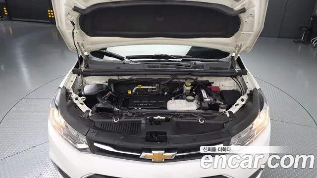 ChevroletGMDaewoo Tracker 2016 thumb 6