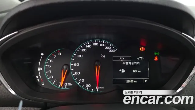 ChevroletGMDaewoo Tracker 2016 thumb 8