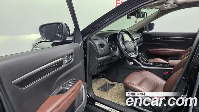 Renault-KoreaSamsung Koleos 2018 thumb 9
