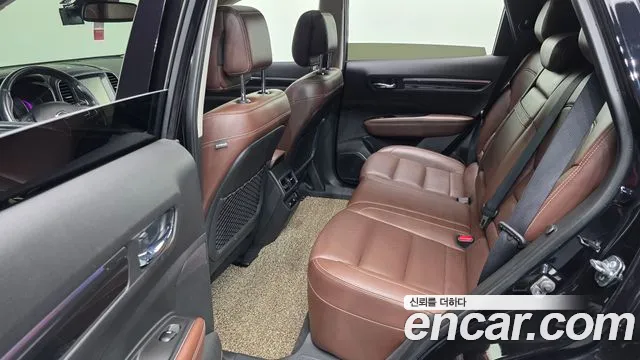 Renault-KoreaSamsung Koleos 2018 thumb 11