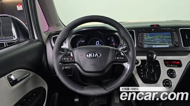 Kia Ray 2013 thumb 12