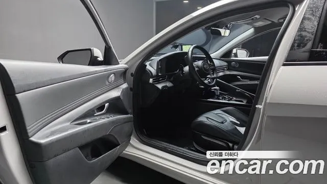 Hyundai Avante 2021 thumb 10