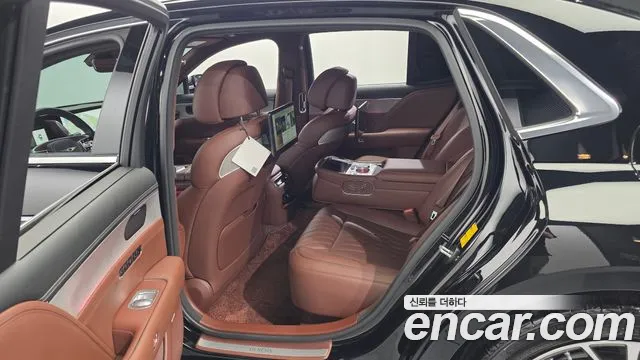 Genesis G90 2024 thumb 11