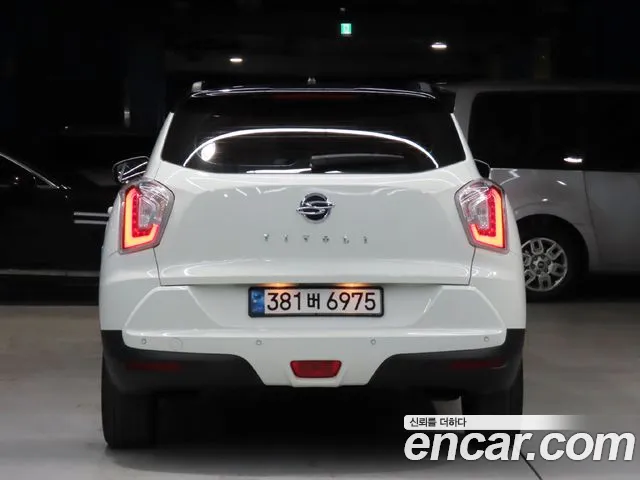 KG_Mobility_Ssangyong TIBOLI 2017 thumb 3